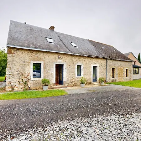 Les Grands Ormeaux - Elegance & Piscine Chauffee 펜션 Joue-en-Charnie