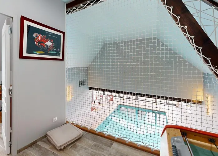 Les Grands Ormeaux - Elegance & Piscine Chauffee 펜션 Joue-en-Charnie