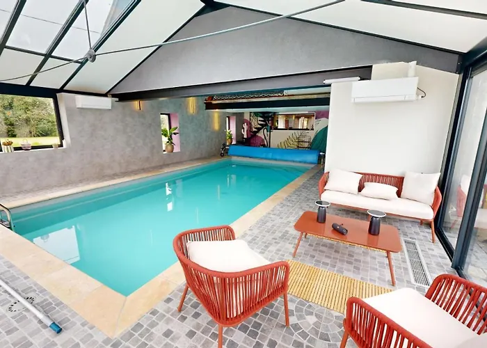 펜션 Les Grands Ormeaux - Elegance & Piscine Chauffee Joue-en-Charnie